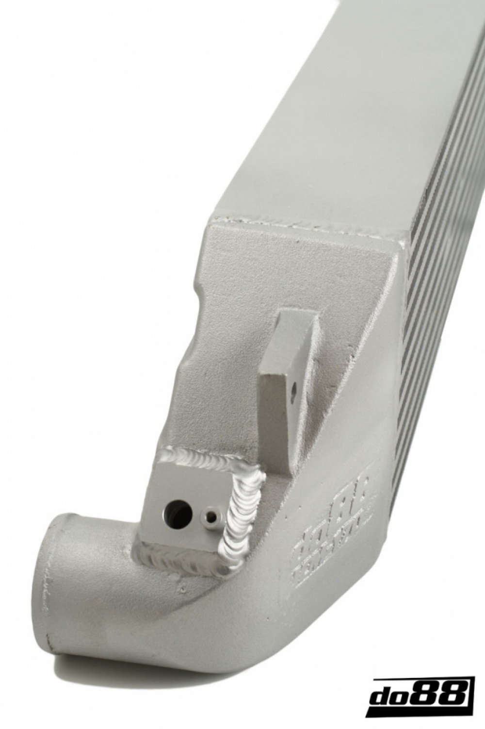 Volvo C30/S40/V50/C70 Turbo 04-13 Välijäähdytin Volvo C30/S40/V50/C70 Turbo 04-13 Välijäähdytin