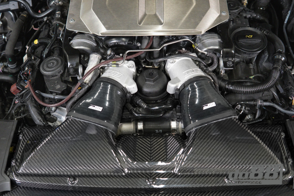 do88 Ilmanottojärjestelmä Hiilikuidusta Audi RS6 RS7 C8 do88 Ilmanottojärjestelmä Hiilikuidusta Audi RS6 RS7 C8