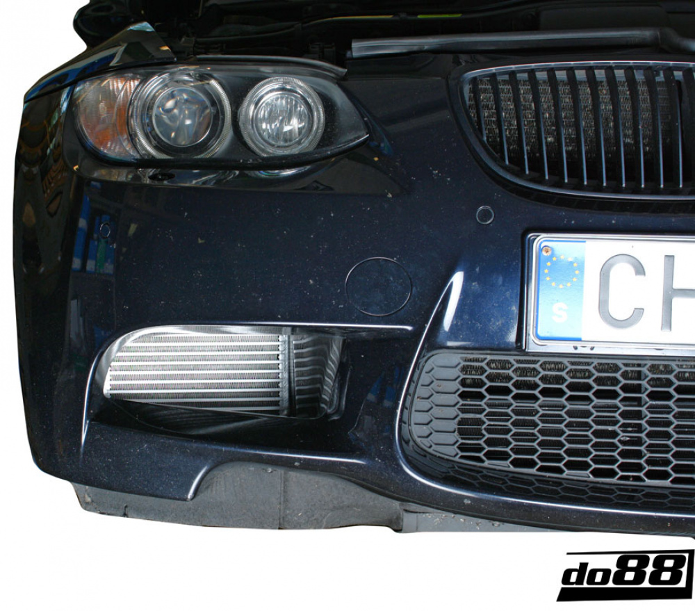 BMW M3 E90 E92 DKG/DCT Öljynjäähdytin Racing BMW M3 E90 E92 DKG/DCT Öljynjäähdytin Racing