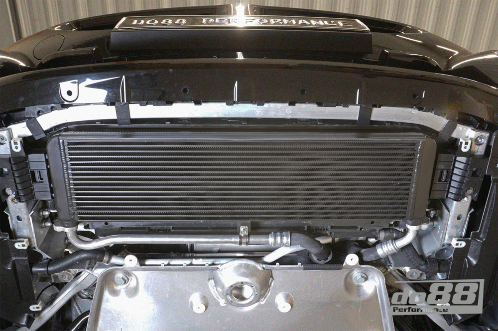 do88 Moottoriöljyn Jäähdytin, BMW M2 M3 M4 G80 G82 G87 (S58) do88 Moottoriöljyn Jäähdytin, BMW M2 M3 M4 G80 G82 G87 (S58)