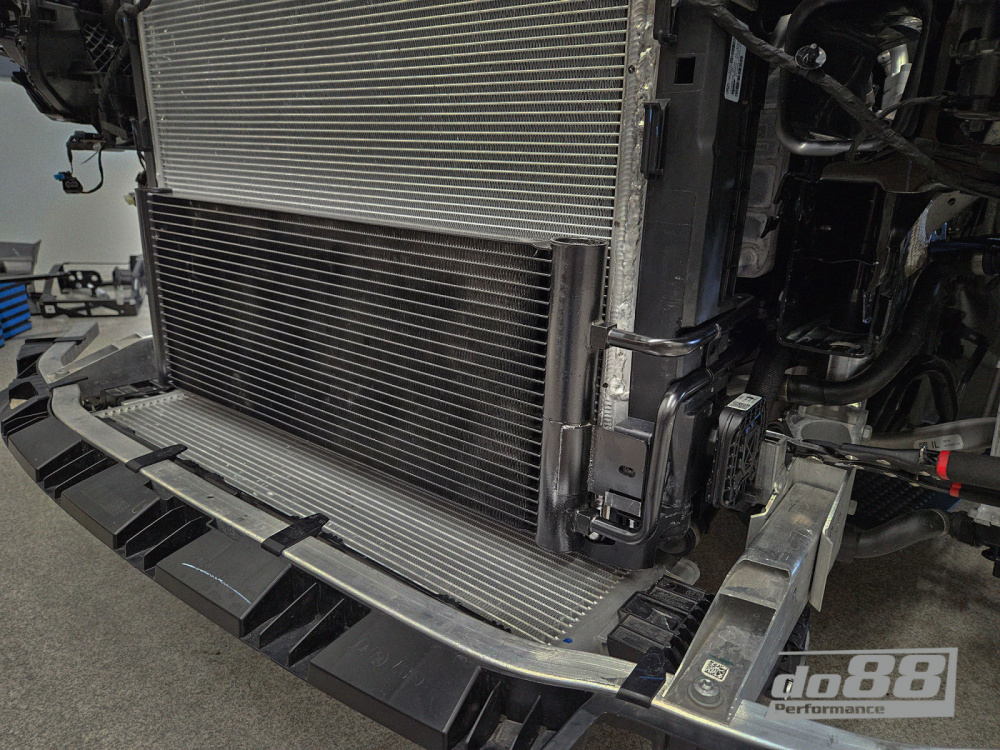 do88 Vaihteiston jäähdytin, BMW M2 M3 M4 G80 G82 G87 (S58) do88 Vaihteiston jäähdytin, BMW M2 M3 M4 G80 G82 G87 (S58)