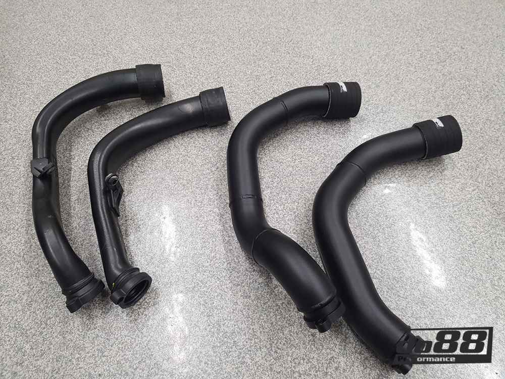 BMW F8X M2C M3 M4 Ahtoputki, Turbo-Välijäähdytin BMW F8X M2C M3 M4 Ahtoputki, Turbo-Välijäähdytin