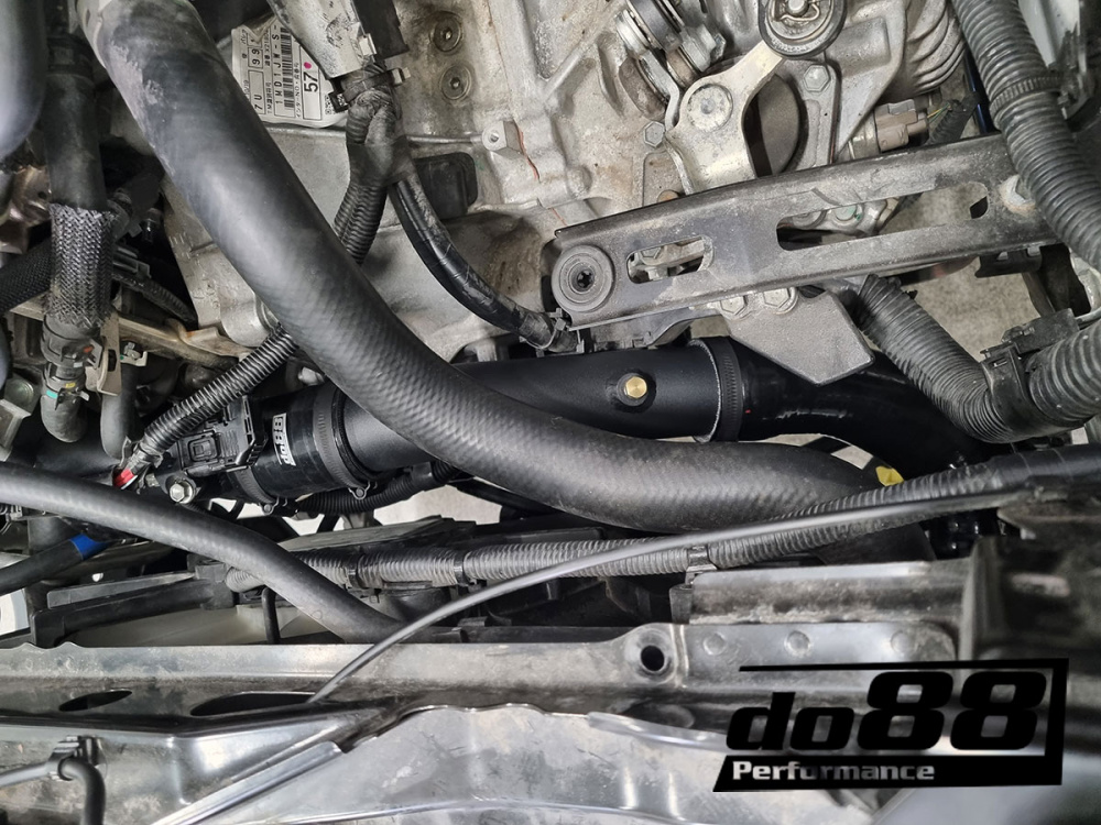 Toyota Yaris GR Ahtoputkisarja do88 IC, Musta letku Toyota Yaris GR Ahtoputkisarja do88 IC, Musta letku